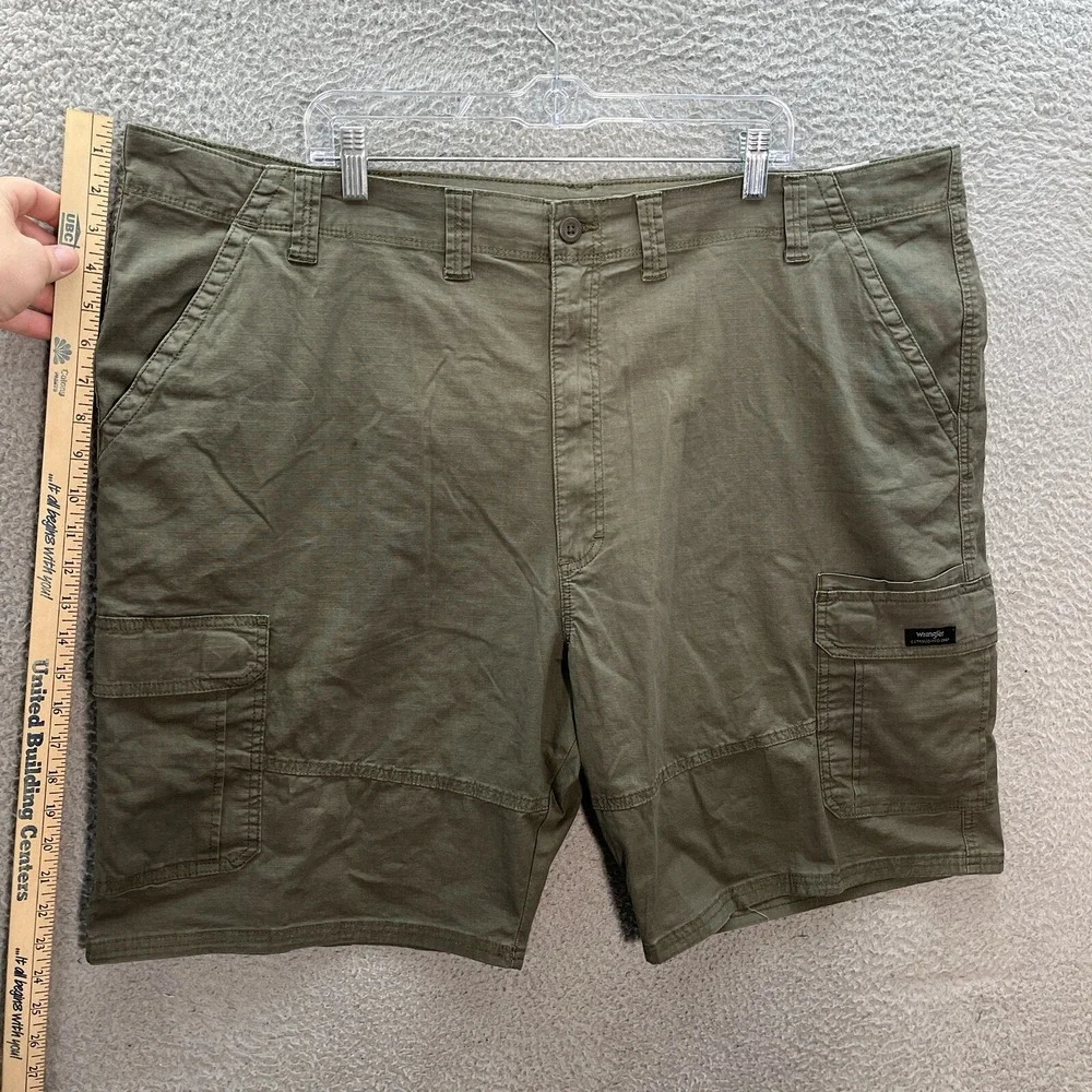 Wrangler‎ Shorts Mens 48 Green Ripstop Relaxed Cargo Workwear Grunge Outdoors *